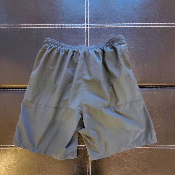 Nike Dri-FIT Woven Running Shorts - Picture 5 of 10